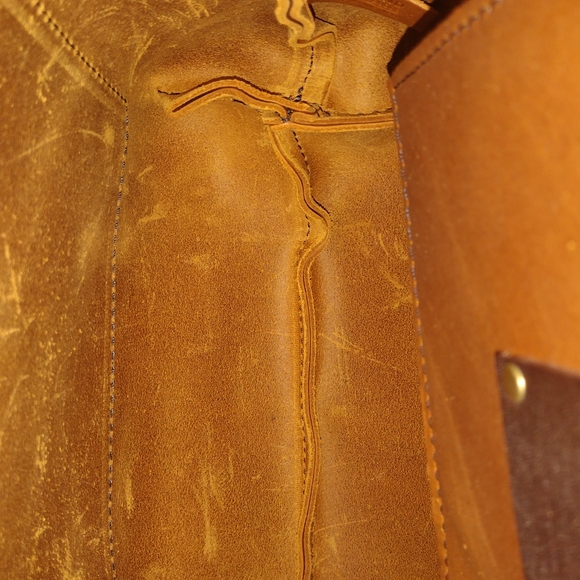 Elegant Brown Leather Tote Bag